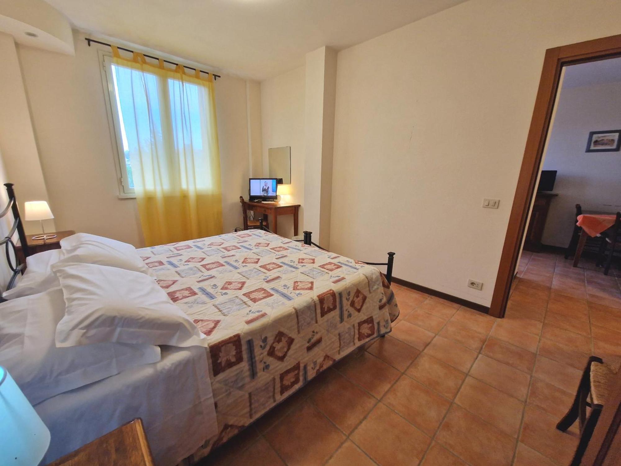סיינה Residence Le Meridiane מראה חיצוני תמונה
