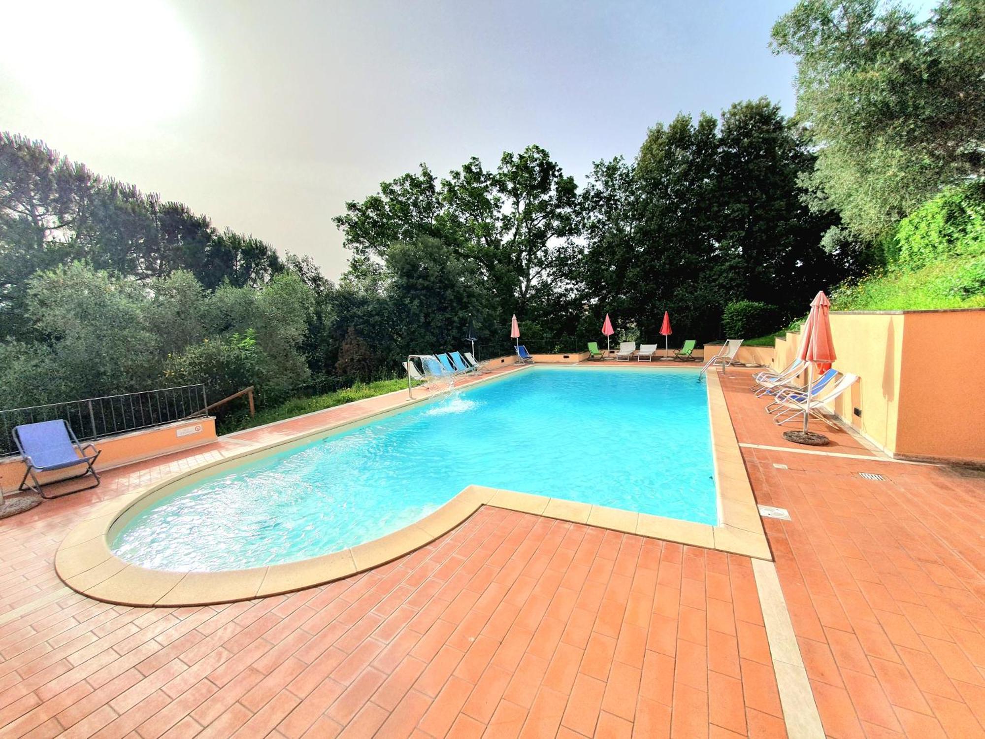 סיינה Residence Le Meridiane מראה חיצוני תמונה