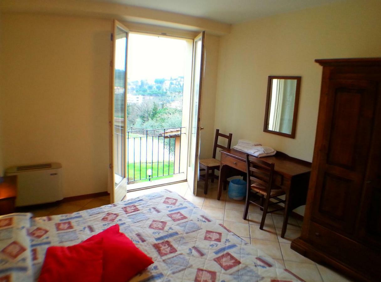 סיינה Residence Le Meridiane מראה חיצוני תמונה